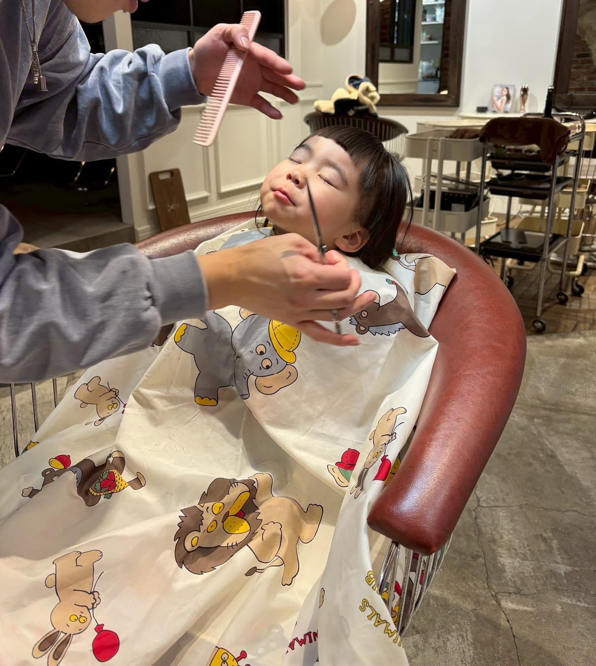Iloのレディーススタイル kidsファーストカット